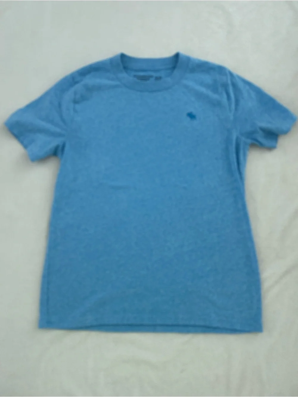 Bundle Abercrombie & Fitch Light Blue Tee, Navy Polo & Gray Hoodie Set - Picture 3 of 4